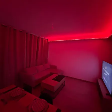 New, Bright * Laval (Mayenne)