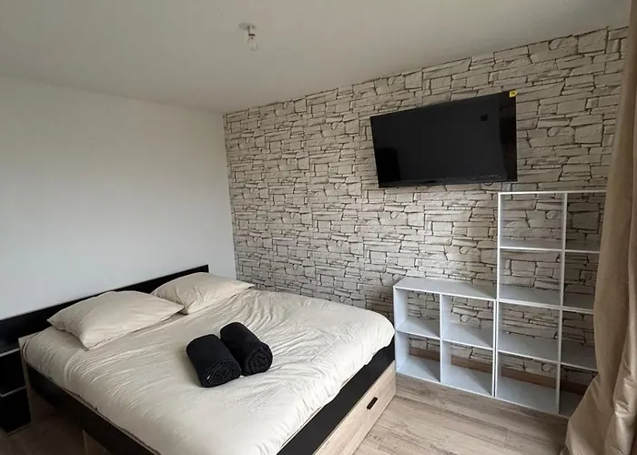 New, Bright Apartmán *